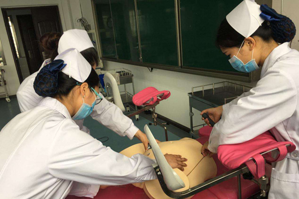 {����(f��)�o��